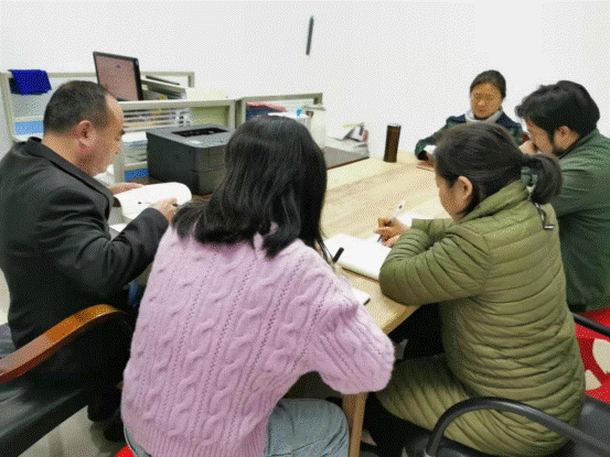 http://www.hnmeida.com.cn/__local/4/71/36/C11B995710D7BF23E49C85B22A8_44378944_E09AB.png